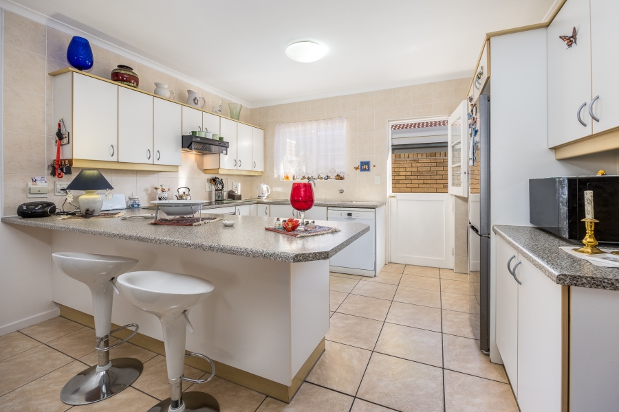 2 Bedroom Property for Sale in Sonstraal Heights Western Cape